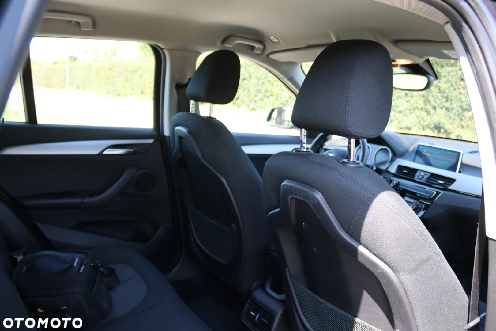 BMW X1 sDrive18i - 8