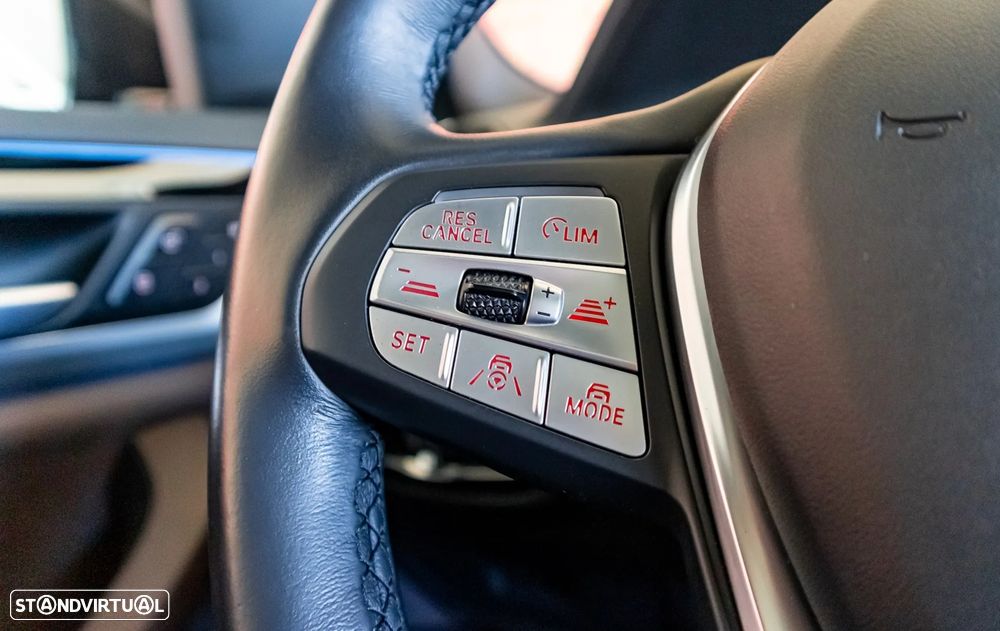 BMW iX3 Inspiring - 27