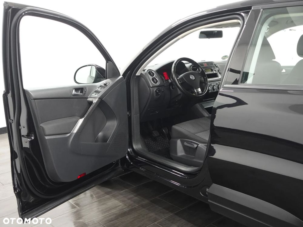 Volkswagen Tiguan 1.4 TSI BlueMotion Technology Trend & Fun - 16