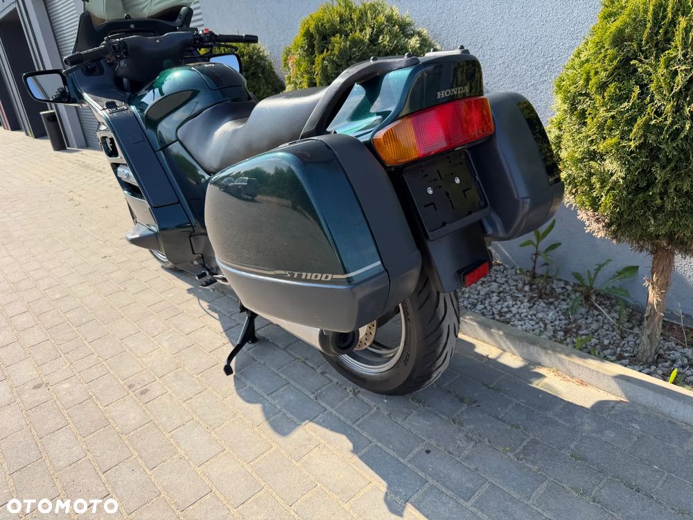 Honda ST - 38
