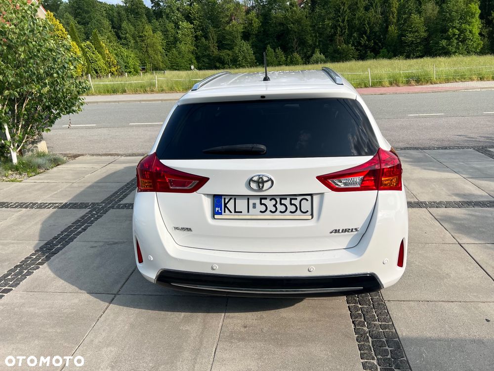 Toyota Auris 1.6 Dynamic - 6