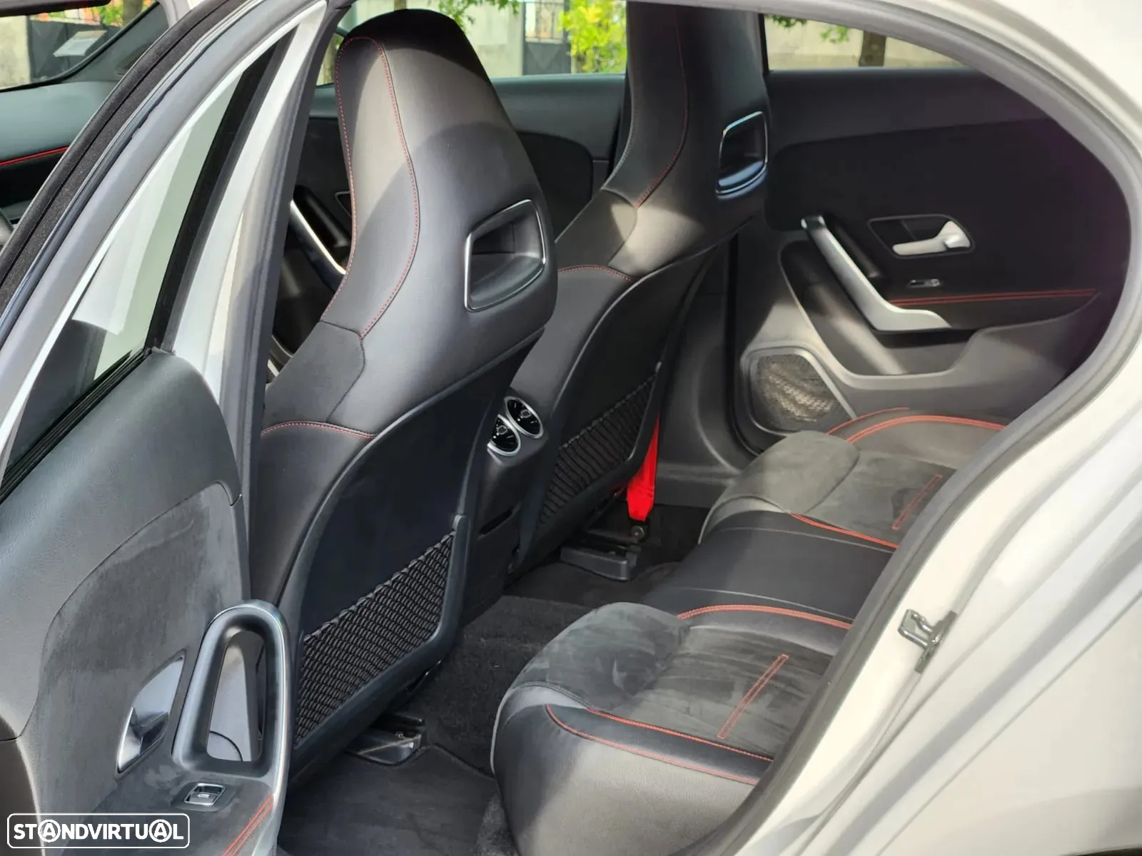 Mercedes-Benz A 200 AMG Line Aut. - 17