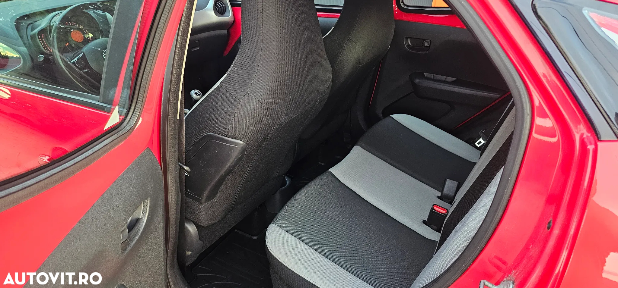 Toyota Aygo 1.0 X - cite Red - 8