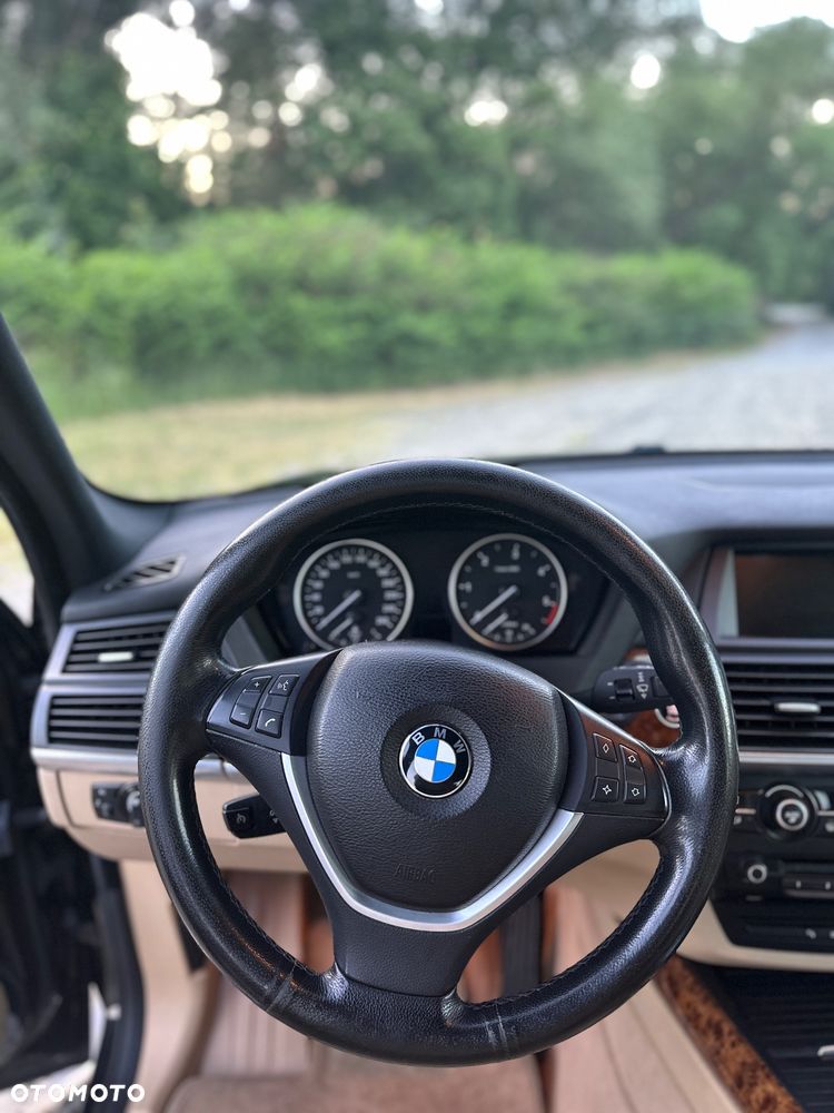 BMW X5 3.0d - 14