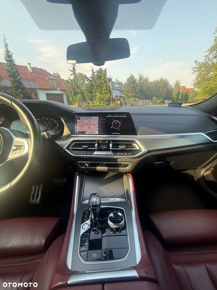 BMW X6 - 24