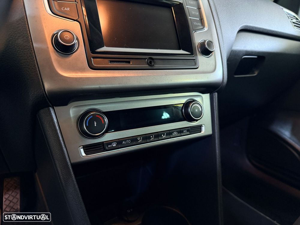 VW Polo 1.2 TSi Blue Motion Lounge - 28