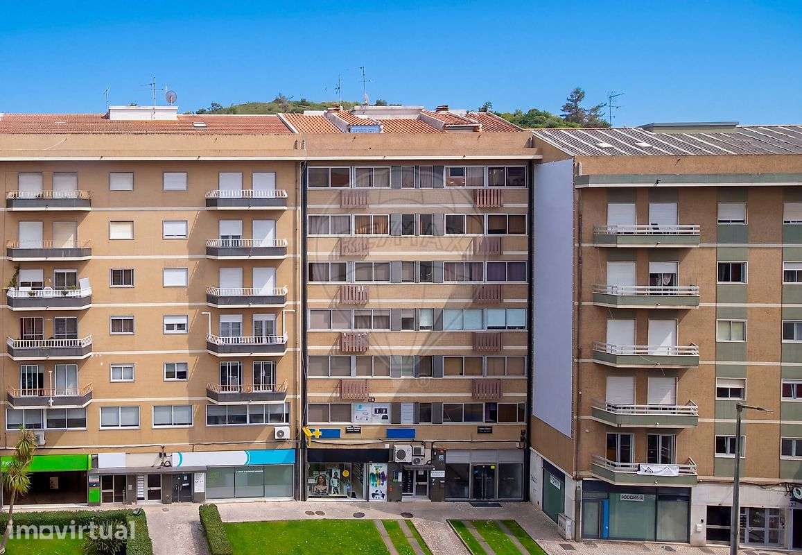 Apartamento T1 para venda - Grande imagem: 2/9