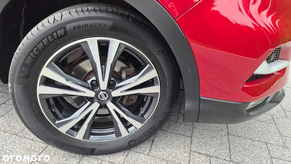Nissan Qashqai 1.3 DIG-T N-WAY - 34