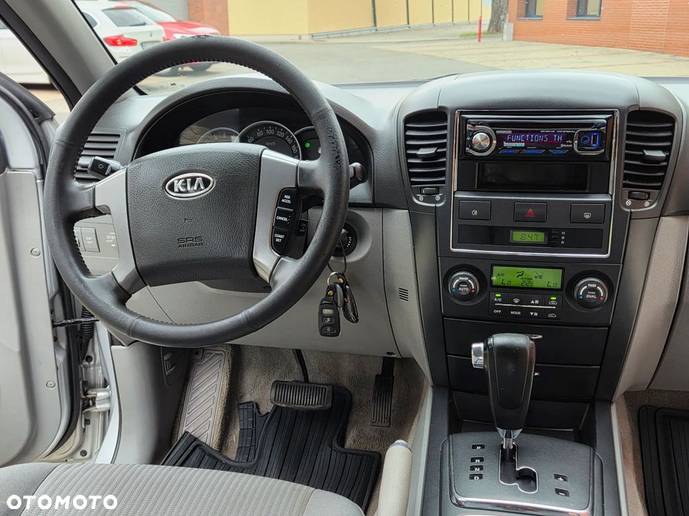 Kia Sorento 2.5 CRDi VGT EX - 25