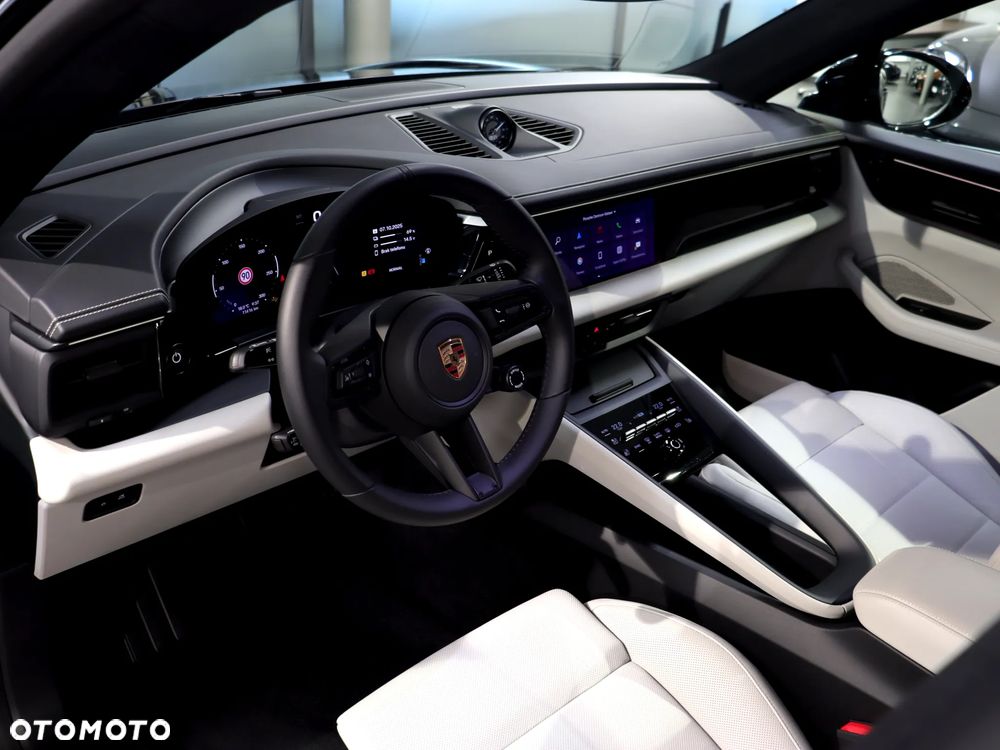 Porsche Macan 100kWh - 15