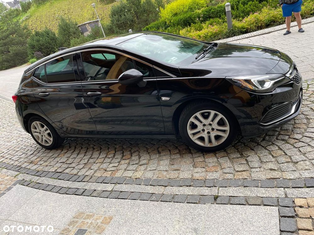 Opel Astra 1.6 T Dynamic S&S - 1