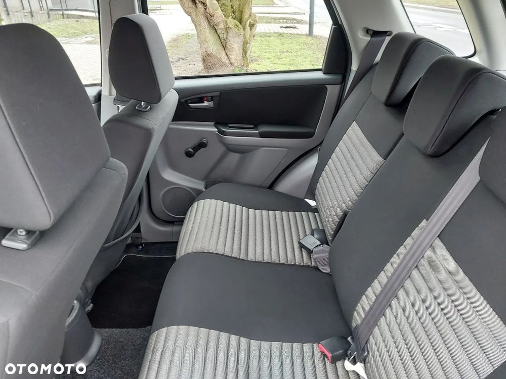Suzuki SX4 1.6 Comfort - 30