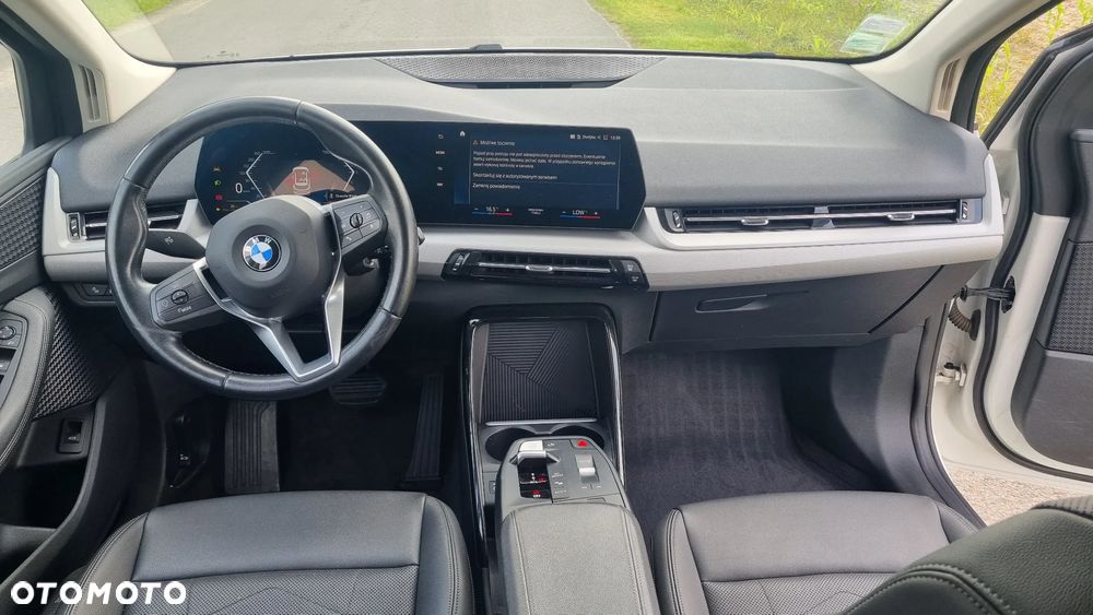 BMW Seria 2 218d Active Tourer - 36