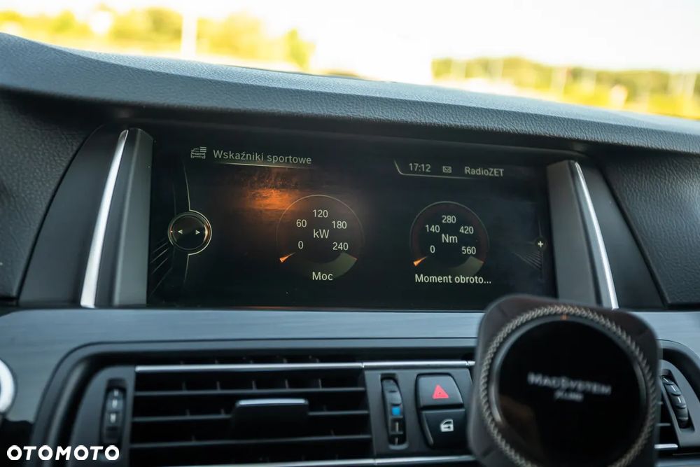 BMW Seria 5 530d Luxury Line - 31