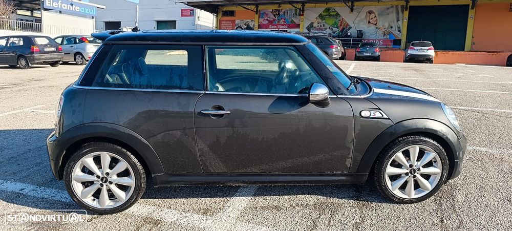 MINI 3 Portas Cooper S - 26