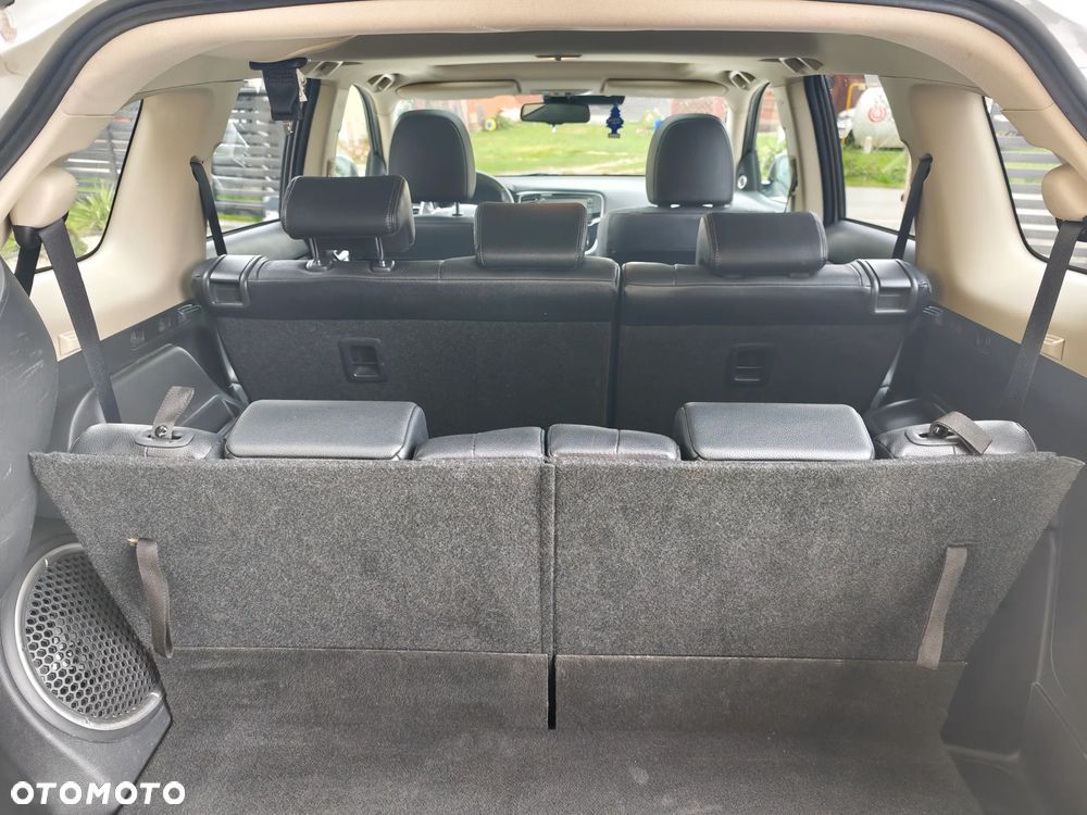 Mitsubishi Outlander 2.0 4WD CVT Diamant Edition+ - 8