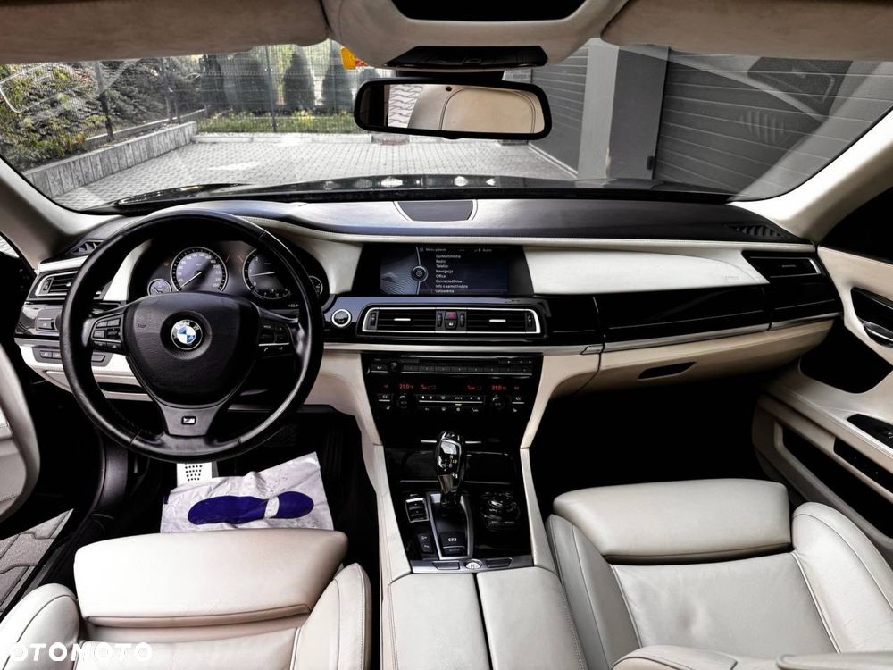 BMW Seria 7 - 4