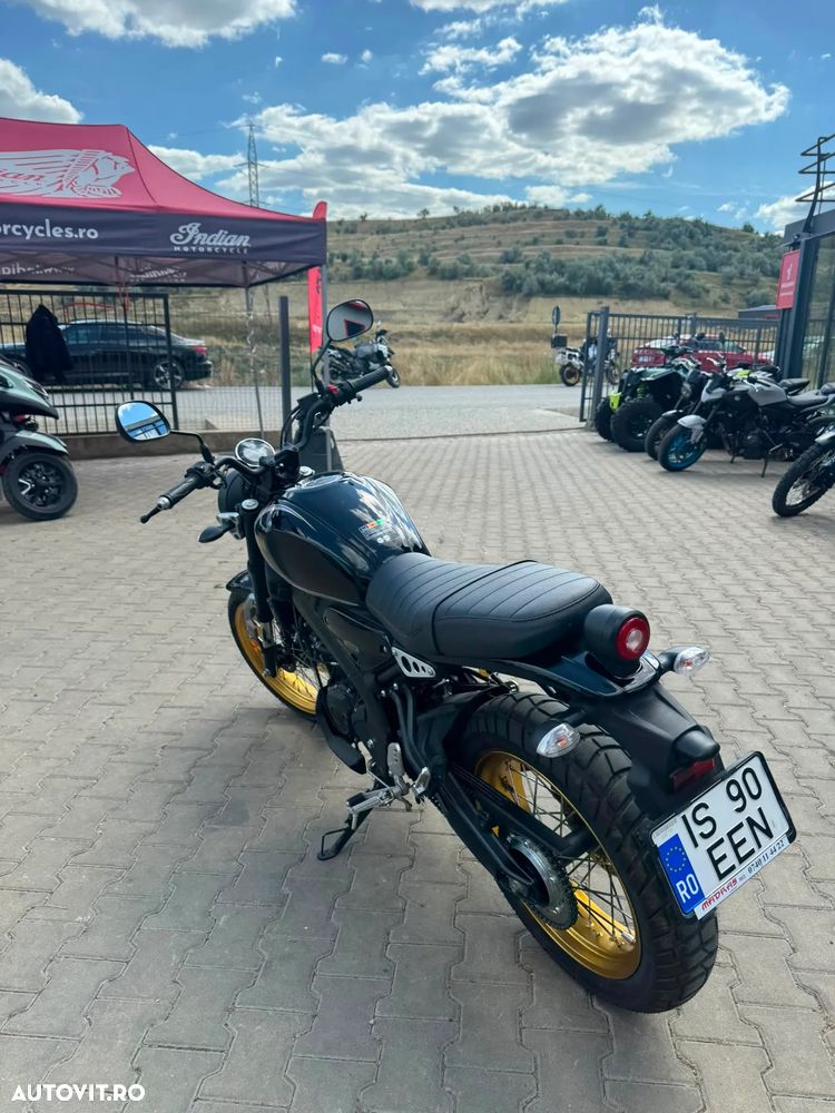 Yamaha XSR 125 - 3