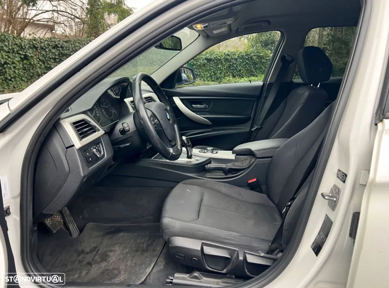 BMW 320 d Touring Aut. Efficient Dynamics Edition - 8
