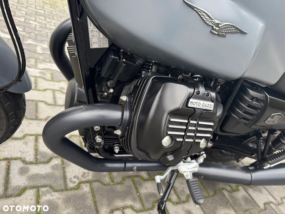 Moto Guzzi V7 - 26