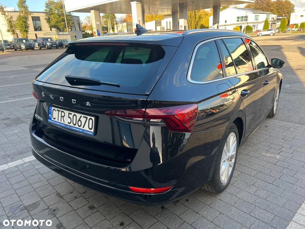 Skoda Octavia 2.0 TDI DSG Style - 4