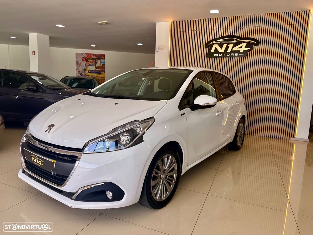 Peugeot 208 1.5 BlueHDi Signature - 2