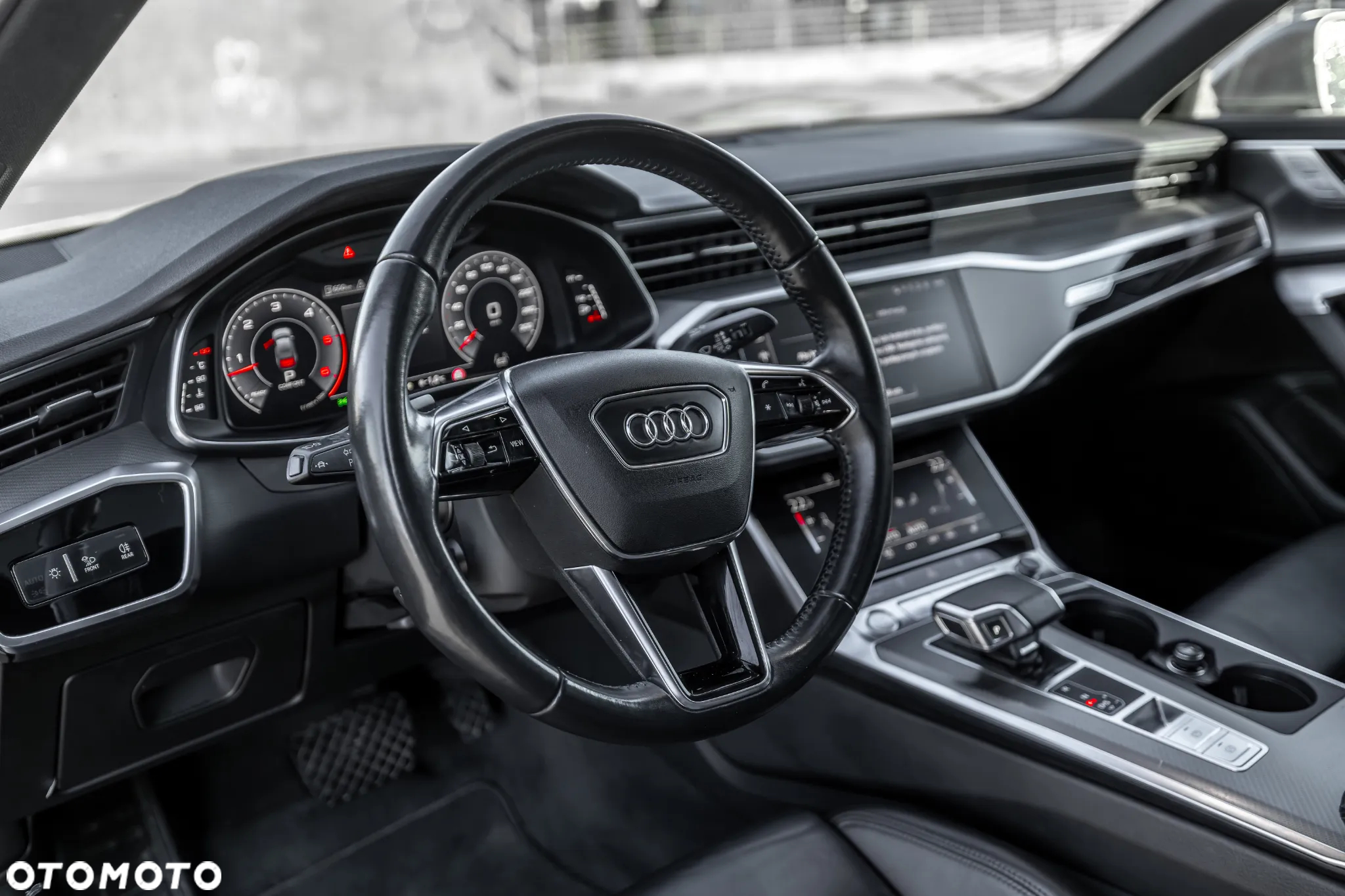 Audi A6 - 8