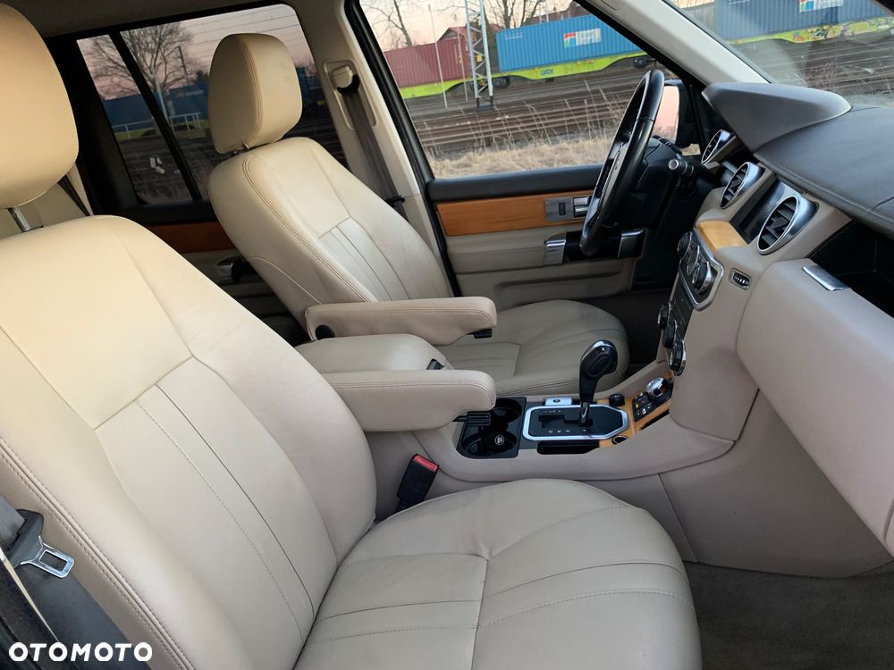 Land Rover Discovery - 16
