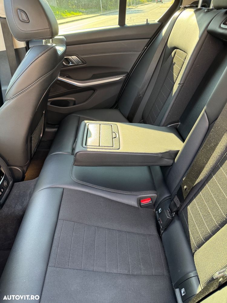 BMW Seria 3 330e iPerformance AT Sport Line - 15