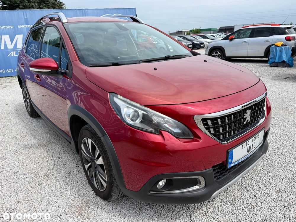 Peugeot 2008 1.2 Pure Tech GPF Style S&S EAT6 - 5