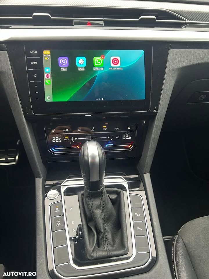 Volkswagen Passat Variant 2.0 TDI SCR DSG Elegance - 13