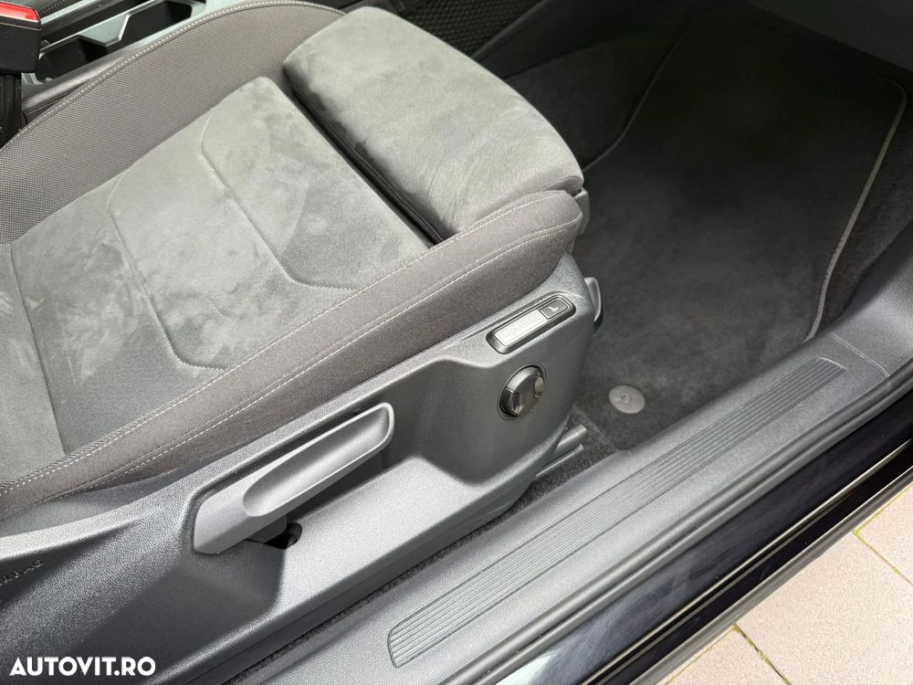 Volkswagen Tiguan 2.0 TDI SCR 4MOTION DSG Elegance - 11