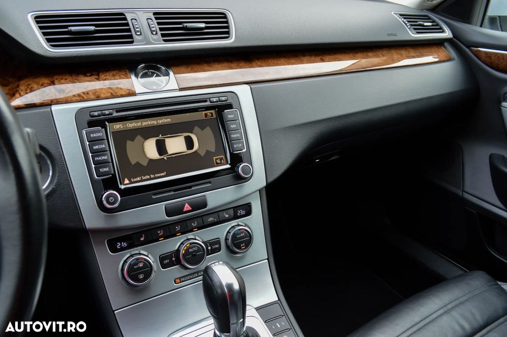 Volkswagen Passat CC 2.0 TDI BlueMotion Technology DSG - 21