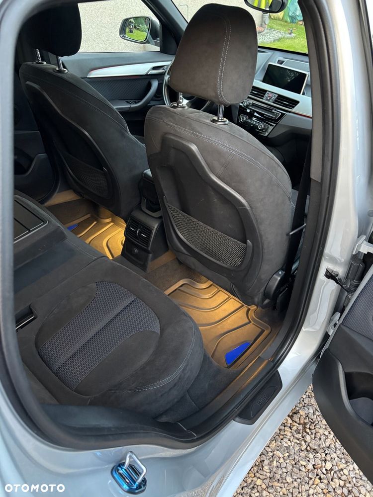 BMW X1 xDrive20d M Sport - 8