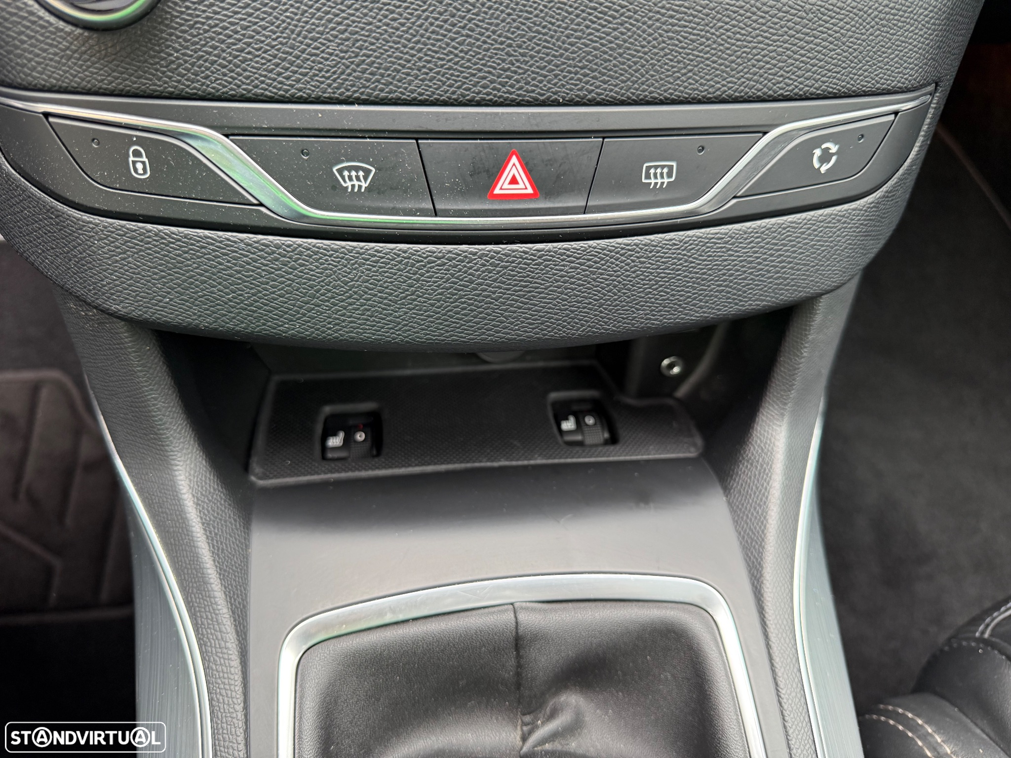 Peugeot 308 SW PureTech 130 EAT6 Stop & Start Allure - 16