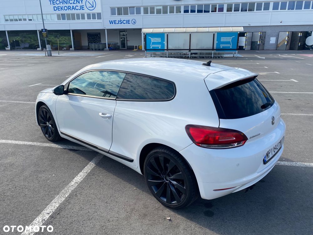 Volkswagen Scirocco 1.4 TSI DSG - 15