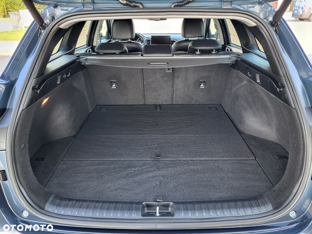 Kia Ceed - 35