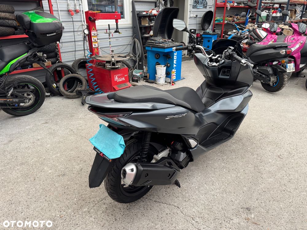 Honda PCX - 7
