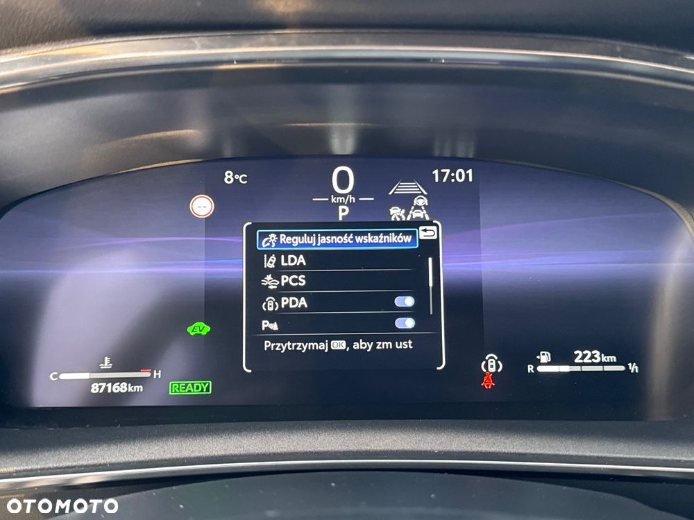 Toyota Corolla 1.8 Hybrid Comfort - 32