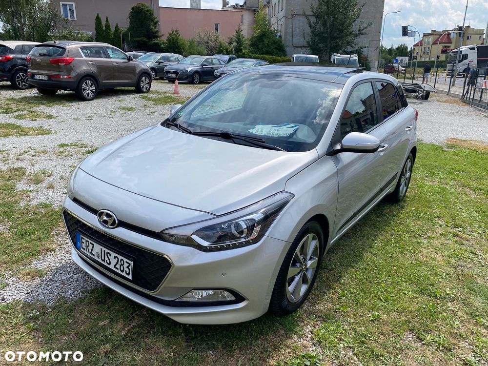 Hyundai i20 1.4 YES Gold - 21