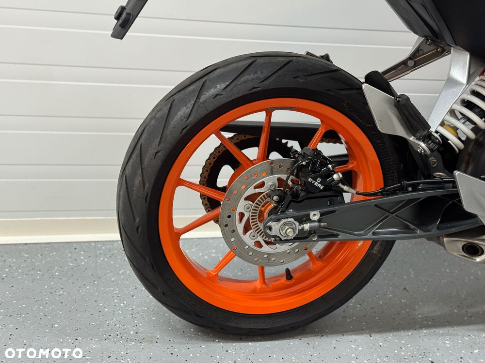 KTM Duke 390 - 5