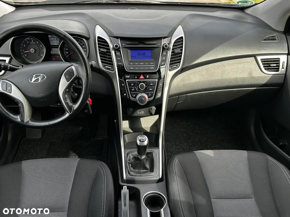 Hyundai i30 i30cw 1.4 Trend - 10