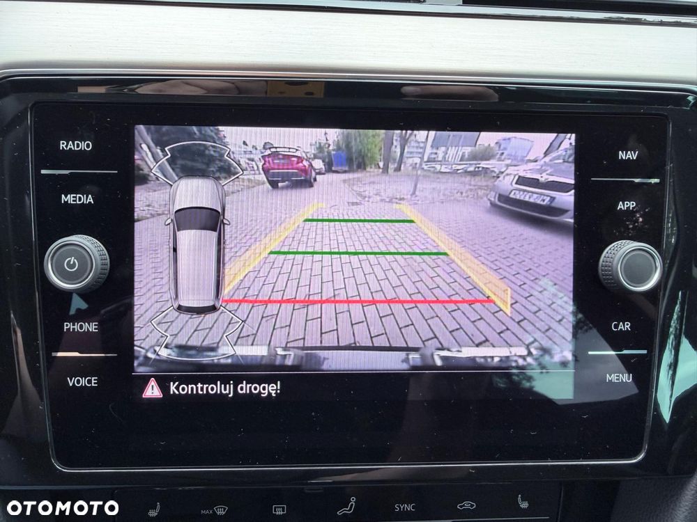 Volkswagen Passat Variant 2.0 TSI Elegance DSG - 13