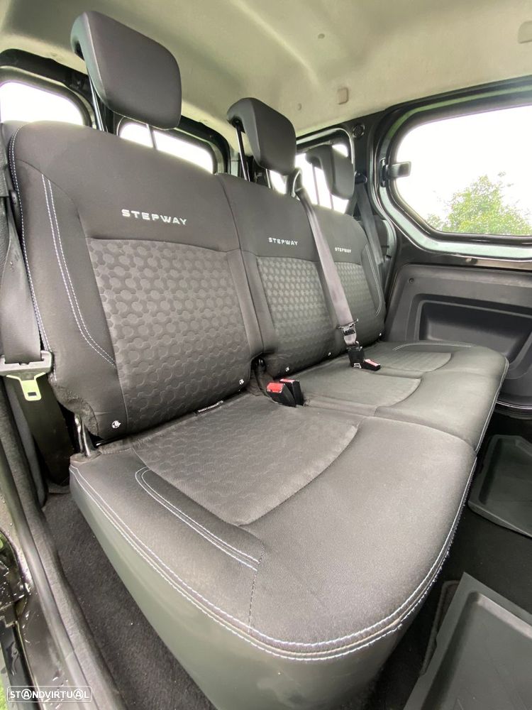 Dacia Dokker dCi 90 Stepway - 32