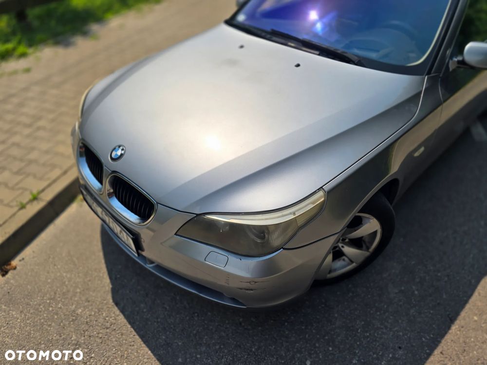 BMW Seria 5 525i - 38