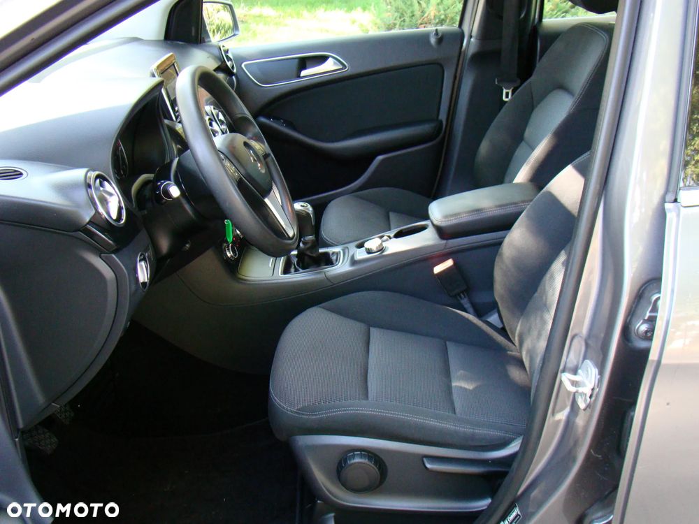 Mercedes-Benz Klasa B 180 CDI BlueEFFICIENCY Edition Style - 20