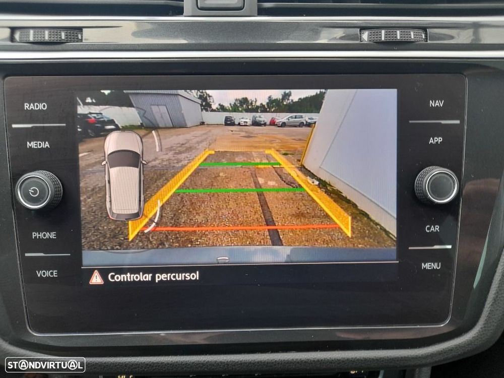 VW Tiguan 1.6 TDI Confortline - 9