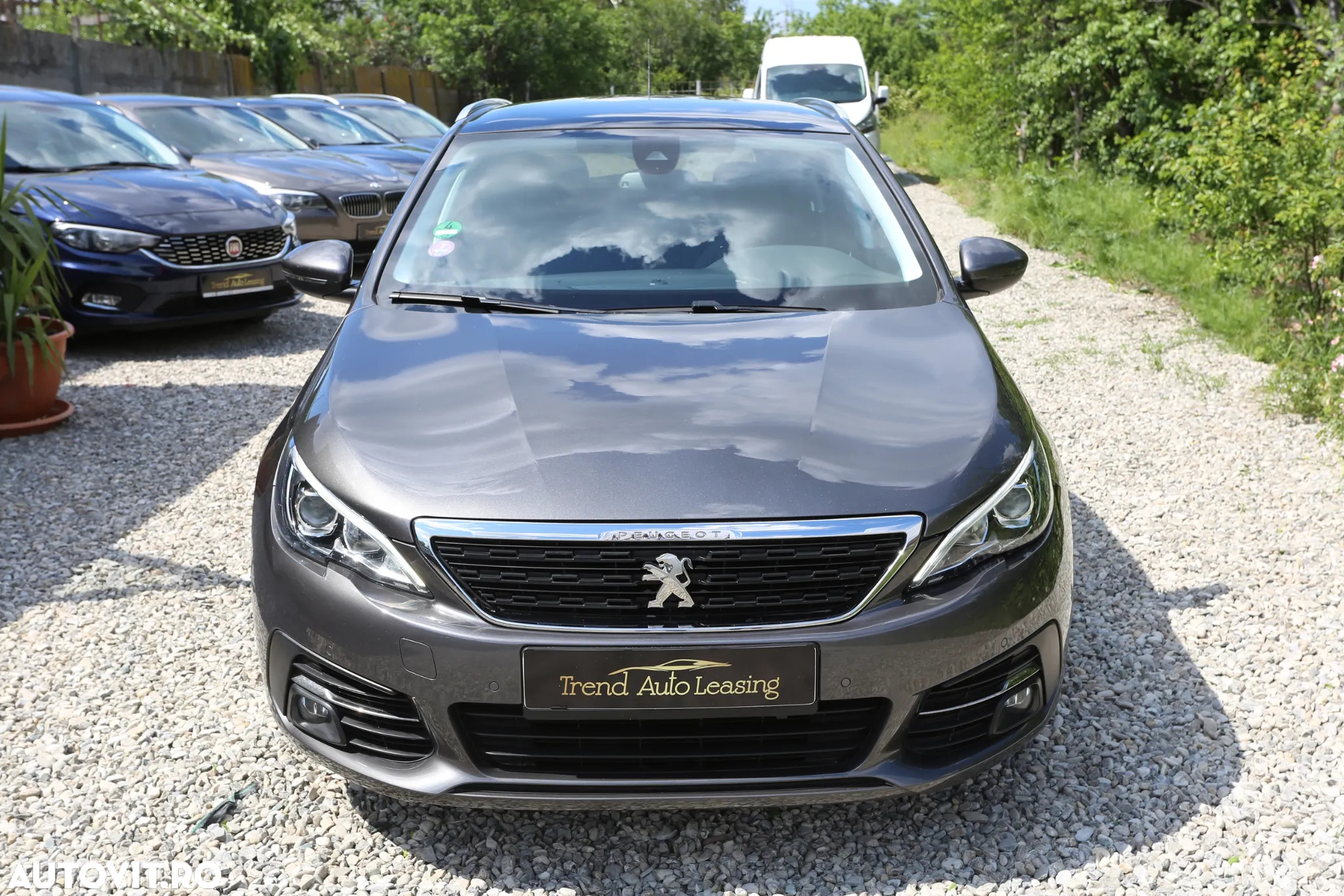 Peugeot 308 1.2 e-THP STT Allure - 2