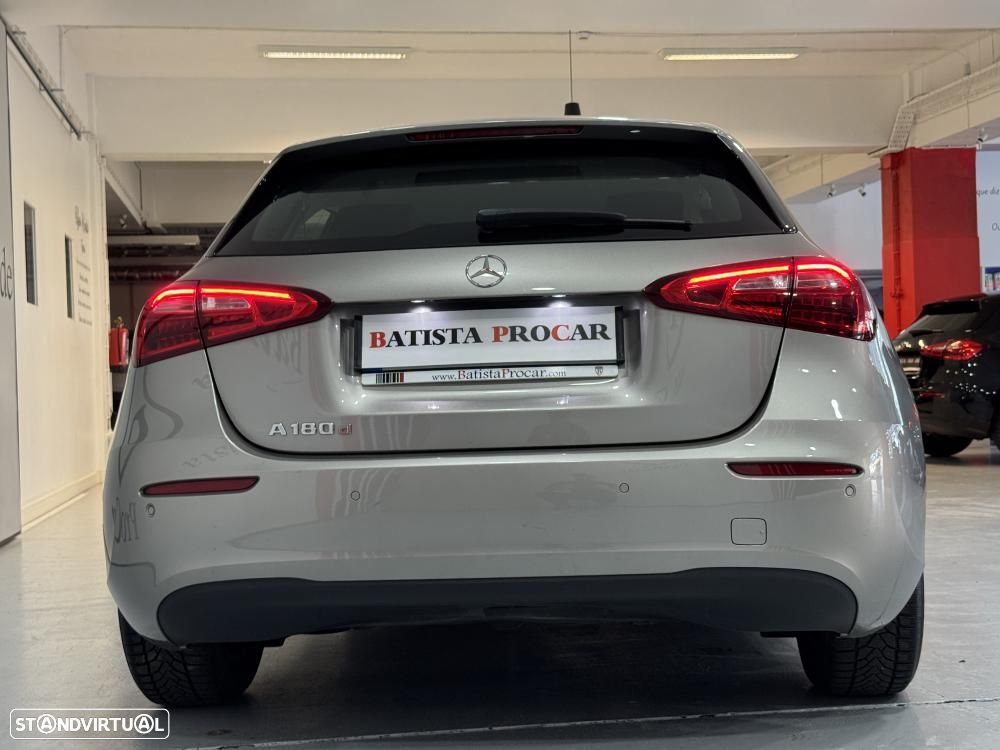 Mercedes-Benz A 180 d Progressive Aut. - 18