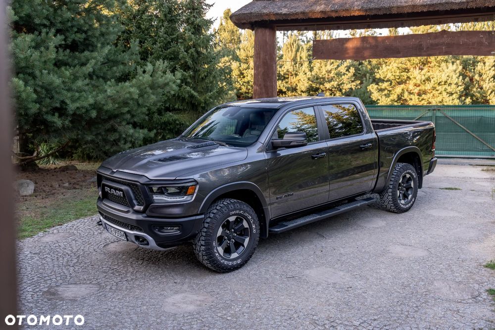 RAM 1500 5.7 Crew Cab Rebel - 4